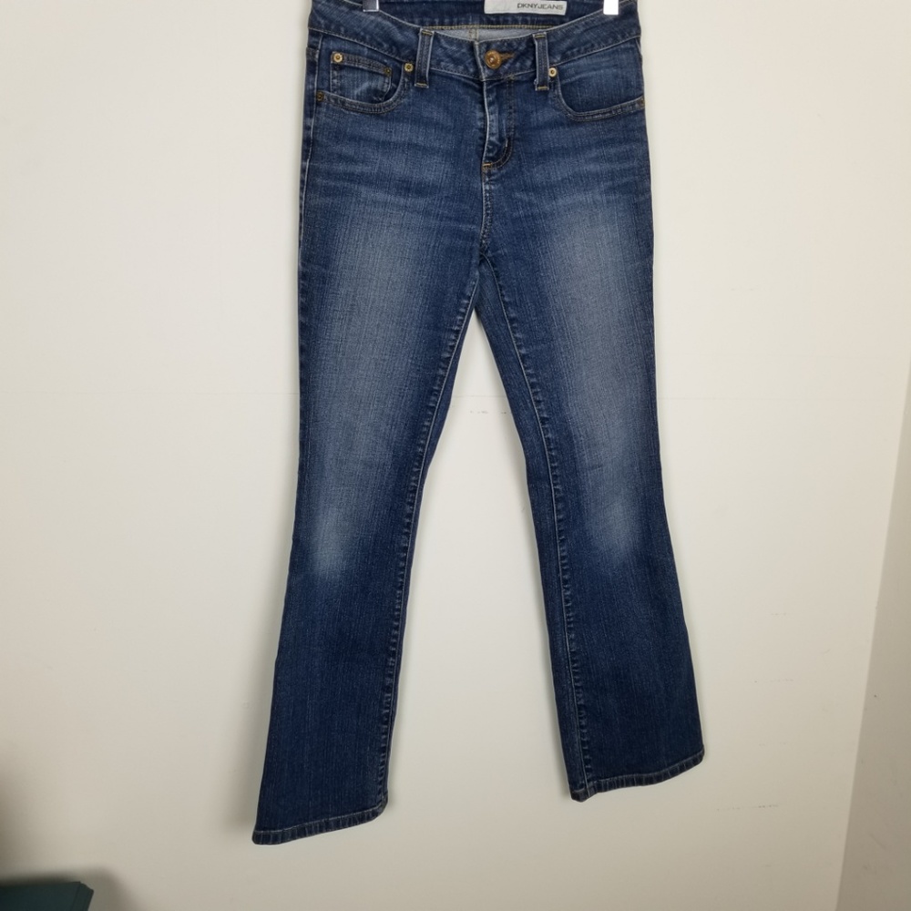 DKNY Jeans Size 4 Short